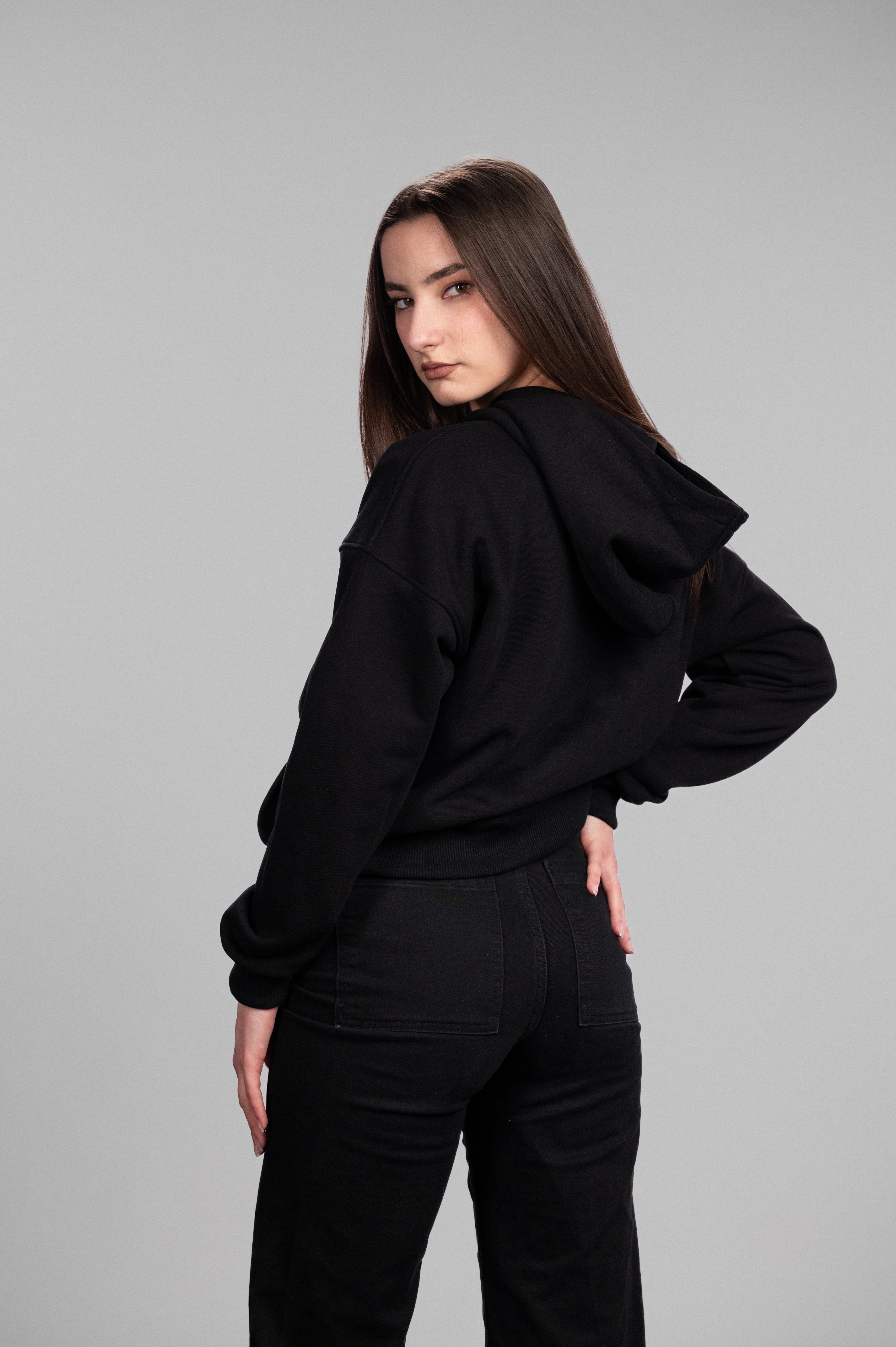STILL BLACK
